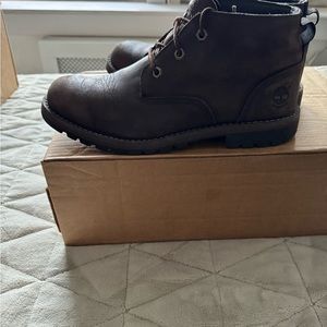 Timberland size 10 ortholite waterproof boots. Lightly worn